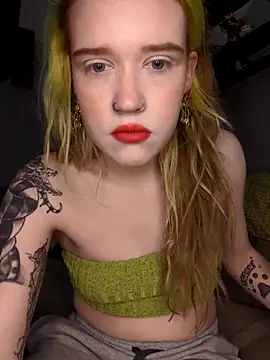 Snapshot of mattiethebaddieee chatting on December 22, 2025, 3:39 am mattiethebaddieee online show from December 22, 2025, 3:39 am