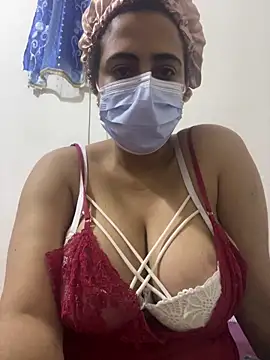 Snapshot of WildNour chatting on December 15, 2025, 2:01 pm WildNour online show from December 15, 2025, 2:01 pm