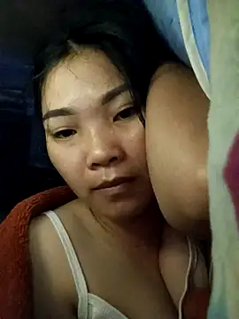 Lovebaby-love online show from October 30, 2025, 11:01 pm