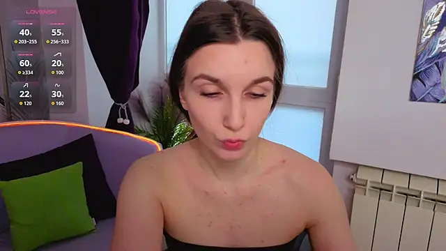 Snapshot of Eva__Blare chatting on April 7, 2026, 2:02 am Eva Blare online show from April 7, 2026, 2:02 am