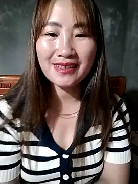 emini-xx online show from March 22, 2026, 2:40 pm