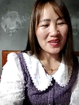 emini-xx online show from February 24, 2026, 1:45 pm