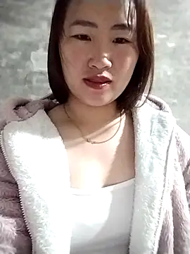 emini-xx online show from January 11, 2026, 1:01 am