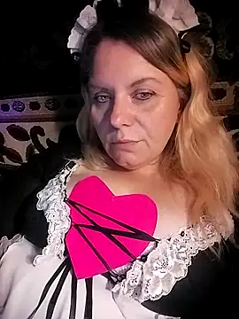 Lana-murr online show from November 2, 2025, 8:03 pm