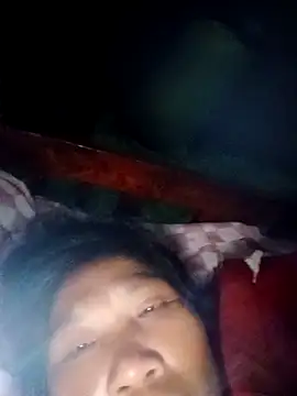 bella-la online show from December 2, 2025, 9:27 pm