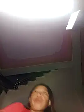 bella-la online show from November 16, 2025, 11:37 am