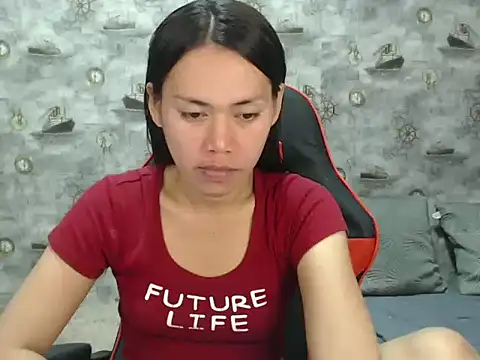 Snapshot of Femme_Hera chatting on November 15, 2025, 12:58 am Femme Hera online show from November 15, 2025, 12:58 am