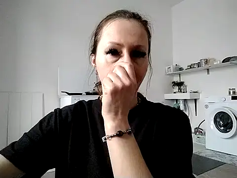 Snapshot of Anneta280671 chatting on February 16, 2026, 11:09 am Anneta280671 online show from February 16, 2026, 11:09 am