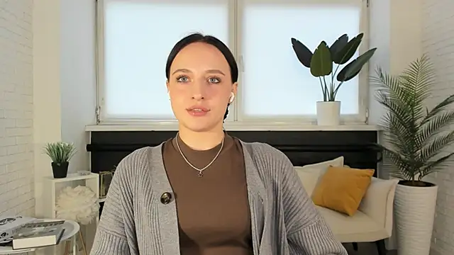 TalishaSturdy online show from October 28, 2025, 9:41 am