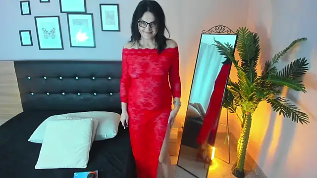 Snapshot of valeryablack chatting on February 3, 2026, 6:35 pm valeryablack online show from February 3, 2026, 6:35 pm