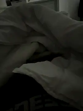 Maradona7555 online show from October 30, 2025, 2:36 pm