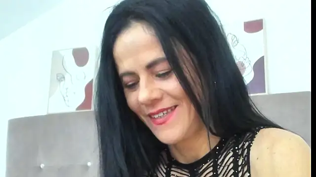 brianaflynt online show from May 3, 2026, 6:55 pm