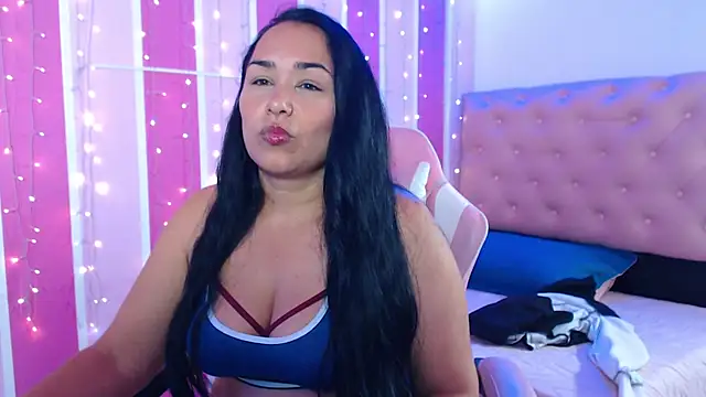 Snapshot of stacy_mg chatting on October 27, 2025, 2:18 pm stacy mg online show from October 27, 2025, 2:18 pm