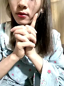 Em xinh01 online show from November 29, 2025, 8:58 am