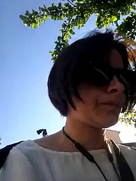 Snapshot of Piediniecollant chatting on April 19, 2026, 6:36 am Piediniecollant online show from April 19, 2026, 6:36 am