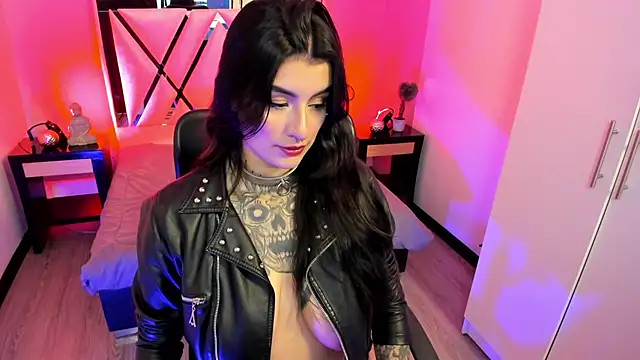 mia jagger online show from July 14, 2026, 4:17 am