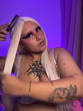 Snapshot of pinkbaddie777 chatting on April 8, 2026, 2:35 am pinkbaddie777 online show from April 8, 2026, 2:35 am