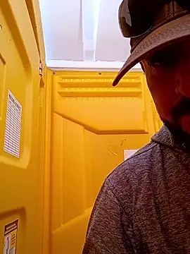 Snapshot of primo6969 chatting on April 6, 2026, 11:50 pm primo6969 online show from April 6, 2026, 11:50 pm