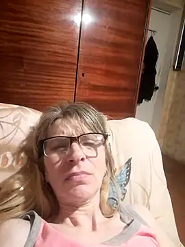 Georgette466 online show from February 15, 2026, 8:41 pm