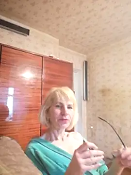Georgette466 online show from May 17, 2026, 5:40 am