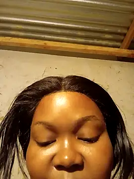 3bigcuteness online show from November 12, 2025, 10:57 pm