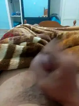 Snapshot of Ayoub_ben27 chatting on April 16, 2026, 11:33 am Ayoub ben27 online show from April 16, 2026, 11:33 am