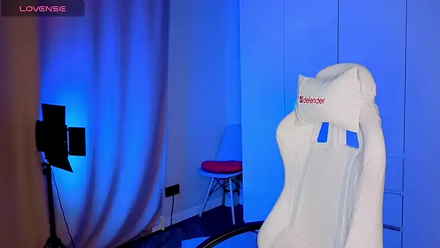 Snapshot of musefox chatting on February 17, 2026, 2:31 am musefox online show from February 17, 2026, 2:31 am