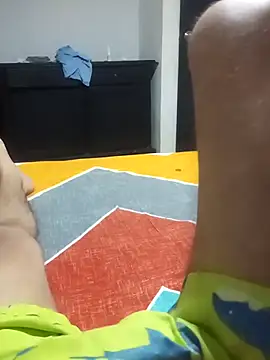 angeldefezcolombia online show from January 6, 2026, 3:32 am