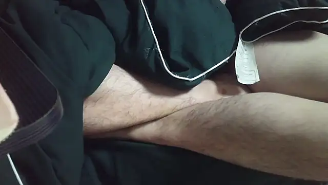 Snapshot of Stripholyday chatting on November 23, 2025, 3:33 pm Stripholyday online show from November 23, 2025, 3:33 pm