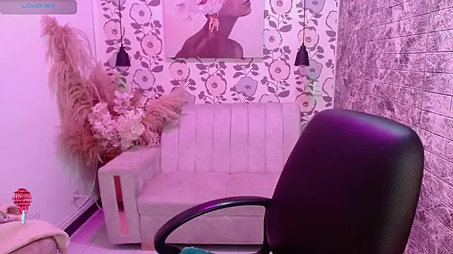 emmaa garciia online show from January 12, 2026, 3:35 am