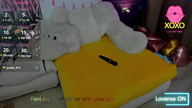GlowMimi online show from May 28, 2026, 4:24 pm