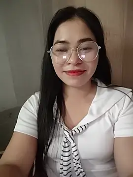 Bamboo-niee123 online show from May 20, 2026, 4:42 am