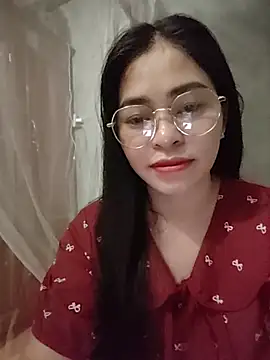 Bamboo-niee123 online show from May 22, 2026, 8:40 pm