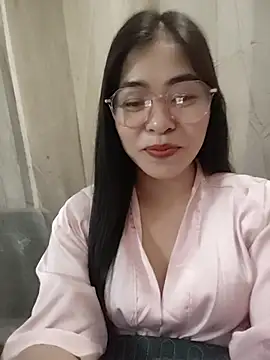 Bamboo-niee123 online show from May 18, 2026, 6:07 am