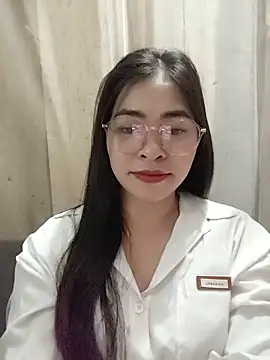 Bamboo-niee123 online show from May 10, 2026, 8:51 am