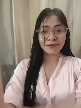 Bamboo-niee123 online show from May 18, 2026, 1:17 am