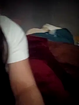 Snapshot of Bamboo-niee123 chatting on January 5, 2026, 5:27 pm Bamboo-niee123 online show from January 5, 2026, 5:27 pm