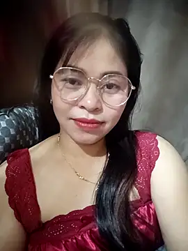 Snapshot of Bamboo-niee123 chatting on December 15, 2025, 2:56 pm Bamboo-niee123 online show from December 15, 2025, 2:56 pm