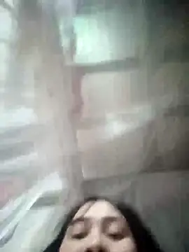 Snapshot of Bamboo-niee123 chatting on November 21, 2025, 2:49 pm Bamboo-niee123 online show from November 21, 2025, 2:49 pm