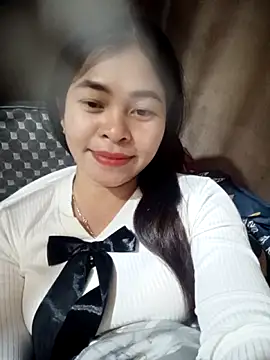 Snapshot of Bamboo-niee123 chatting on December 21, 2025, 4:30 pm Bamboo-niee123 online show from December 21, 2025, 4:30 pm