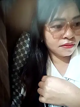 Snapshot of Bamboo-niee123 chatting on December 16, 2025, 11:31 pm Bamboo-niee123 online show from December 16, 2025, 11:31 pm