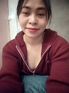 Bamboo-niee123 online show from February 2, 2026, 5:01 pm