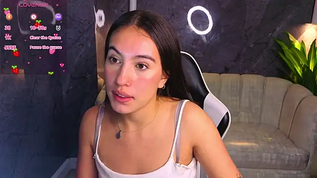 Snapshot of Nikka_Tx chatting on February 20, 2026, 8:00 pm Nikka Tx online show from February 20, 2026, 8:00 pm