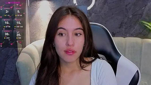 Snapshot of Nikka_Tx chatting on November 30, 2025, 1:01 pm Nikka Tx online show from November 30, 2025, 1:01 pm