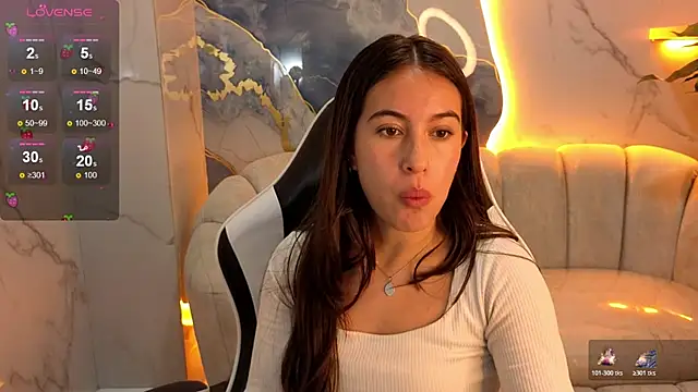 Snapshot of Nikka_Tx chatting on February 9, 2026, 5:00 pm Nikka Tx online show from February 9, 2026, 5:00 pm