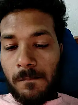 Snapshot of Damiaan_67 chatting on November 13, 2025, 10:08 am Damiaan 67 online show from November 13, 2025, 10:08 am