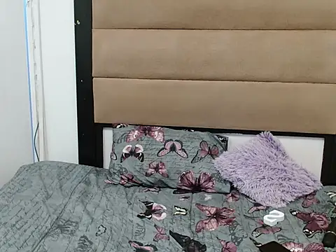 SEXYKENNY21 online show from November 1, 2025, 7:35 am