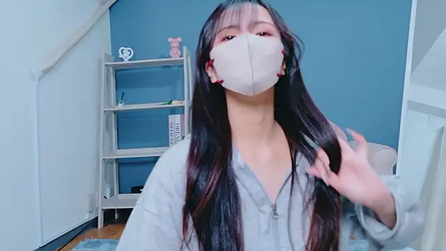 Snapshot of Mimi-Dreammood chatting on January 18, 2026, 9:40 pm Mimi-Dreammood online show from January 18, 2026, 9:40 pm