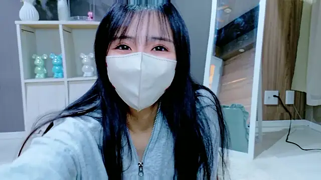 Snapshot of Mimi-Dreammood chatting on December 4, 2025, 9:36 pm Mimi-Dreammood online show from December 4, 2025, 9:36 pm