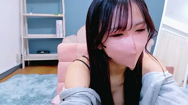 Snapshot of Mimi-Dreammood chatting on February 19, 2026, 10:51 pm Mimi-Dreammood online show from February 19, 2026, 10:51 pm